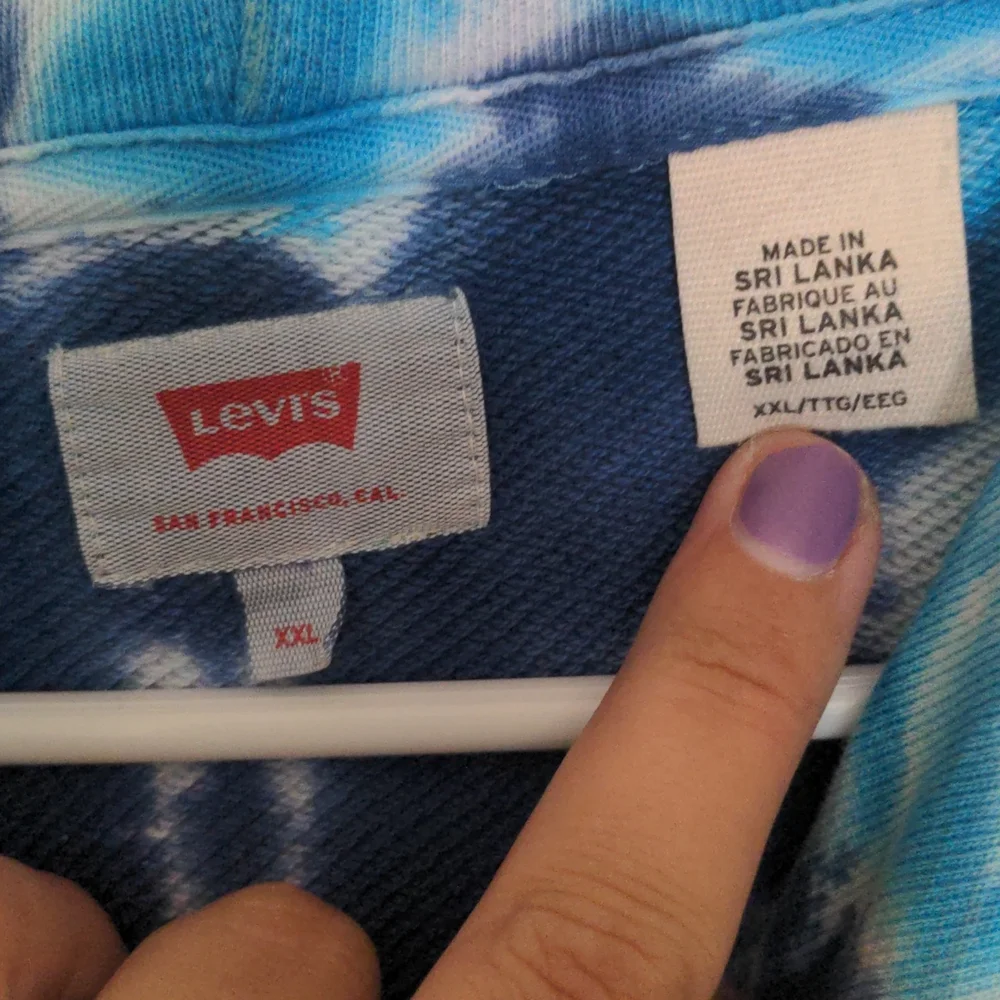 Levi's Tie-Dye Sweatshirt - Picture 4 of 4
